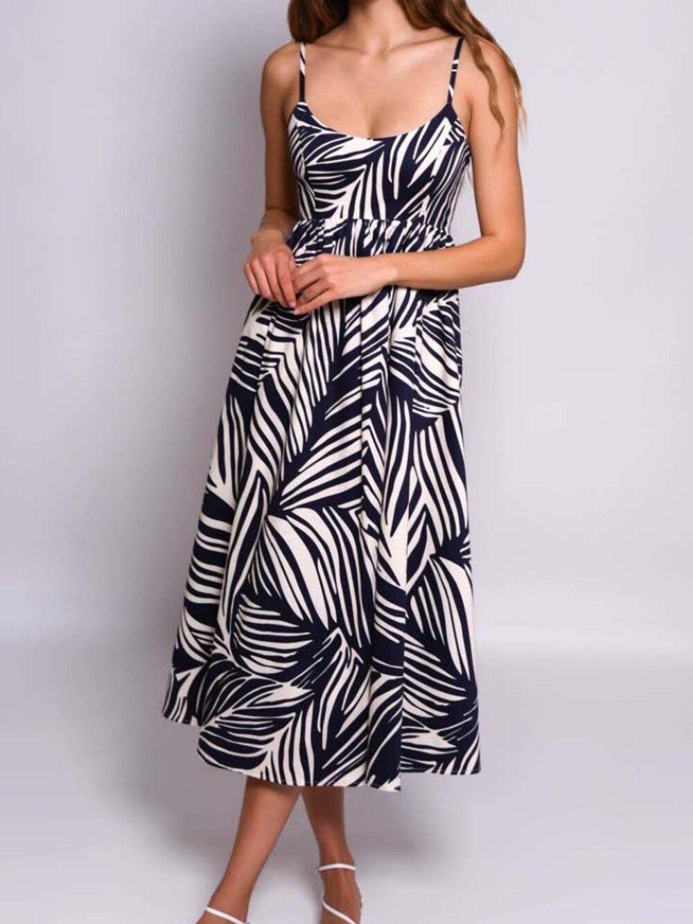 Hutch Brixton Navy & White Palm Printed Midi Sundress Size Small